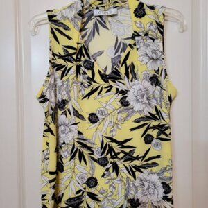 Ladies Kasper Small Suit Top, rarely worn, excellent condition.